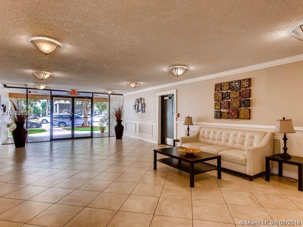 MARBELLA TOWER CONDO - Residential
