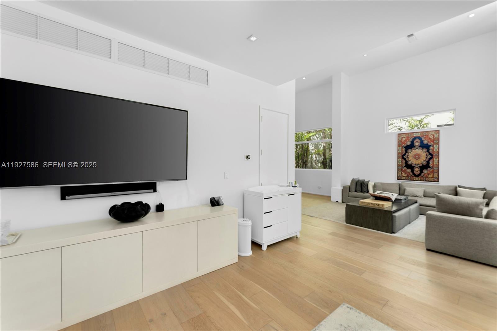 SURPRISE LAKE - Residential Lease