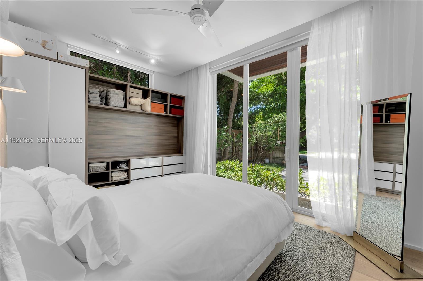 SURPRISE LAKE - Residential Lease