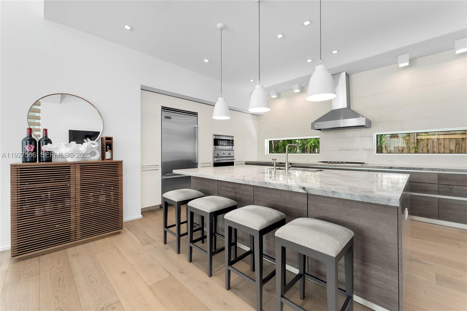 SURPRISE LAKE - Residential Lease