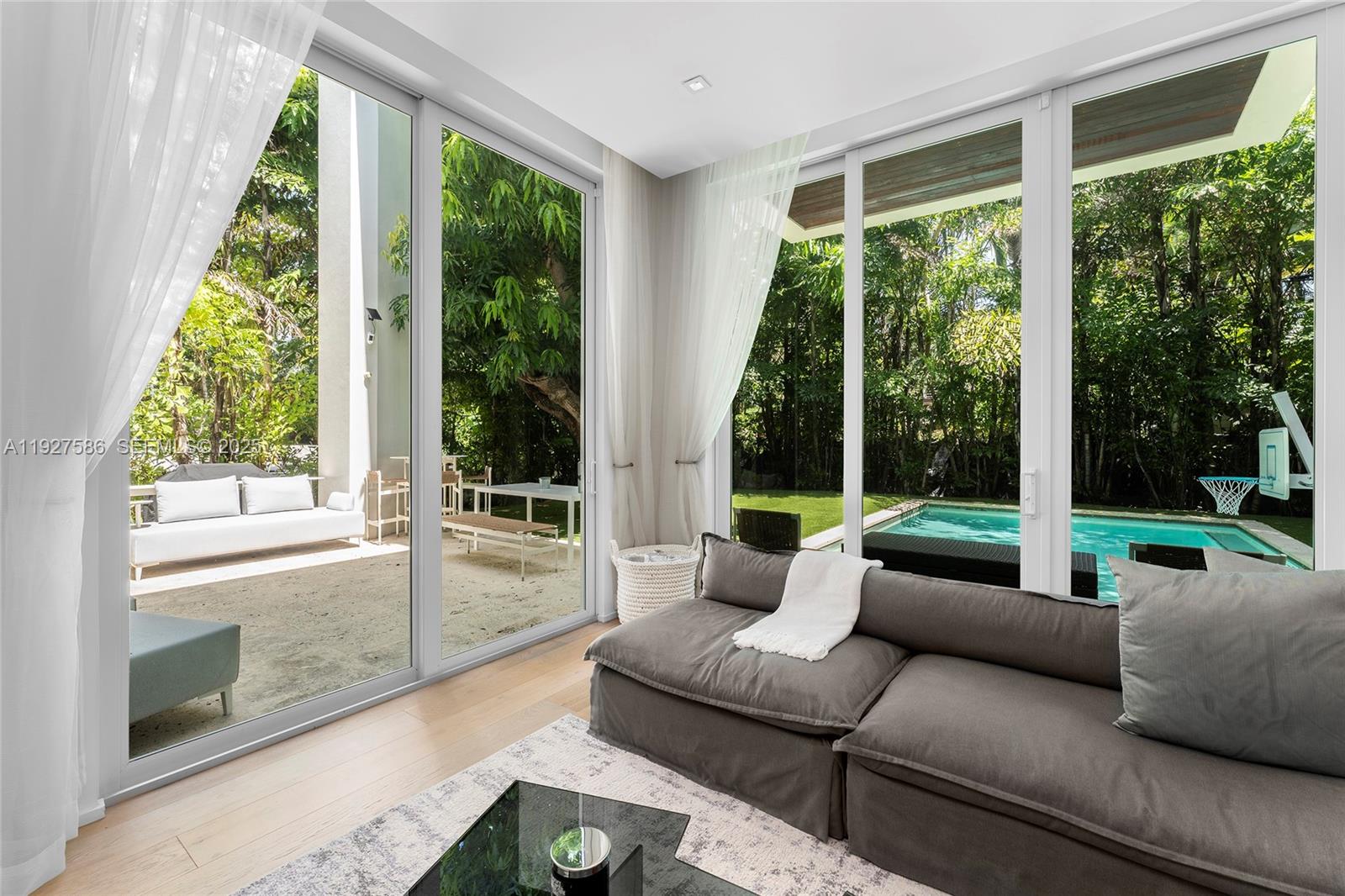 SURPRISE LAKE - Residential Lease