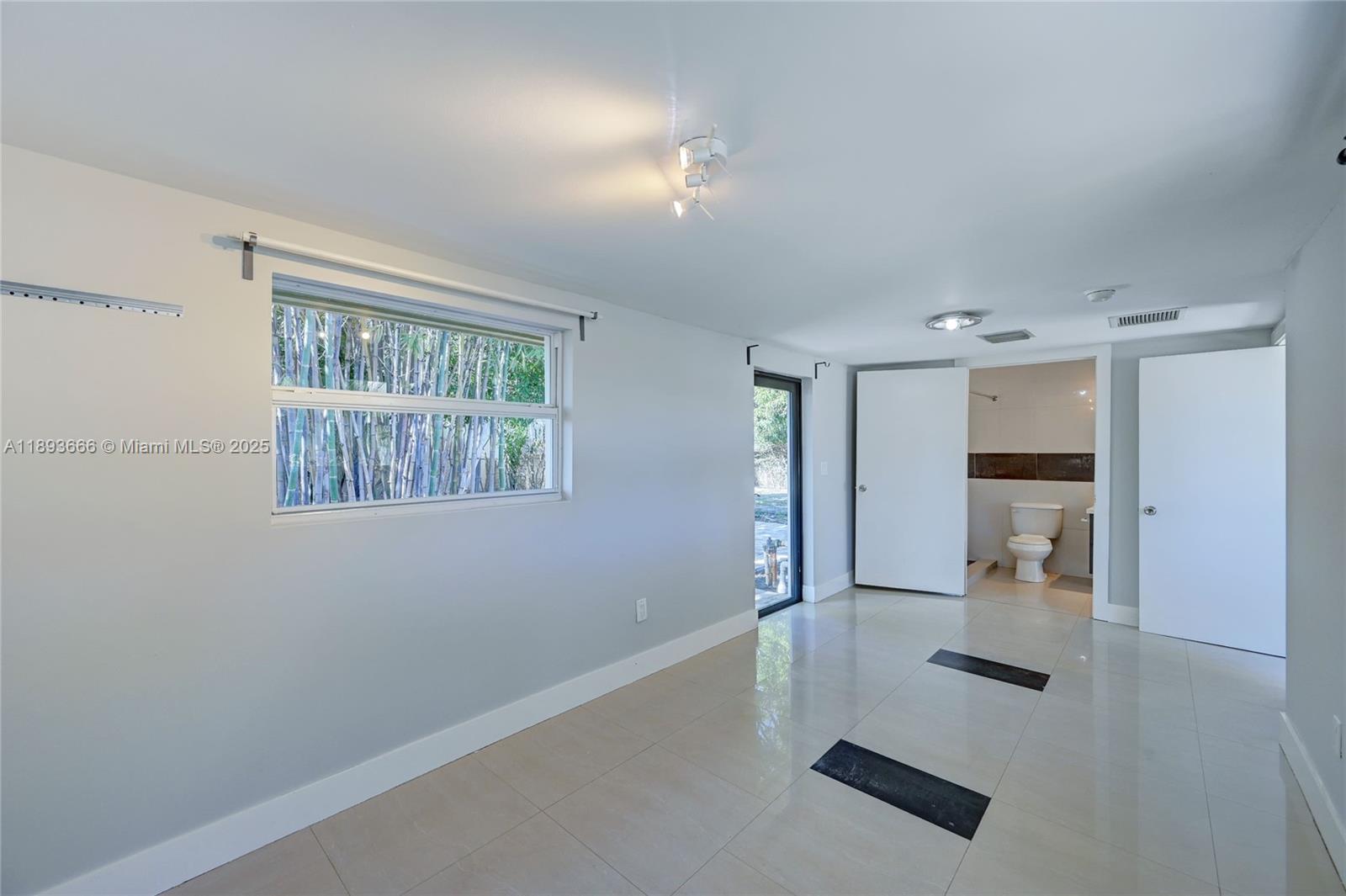 NORTH ANDREWS GARDENS - Residential Lease