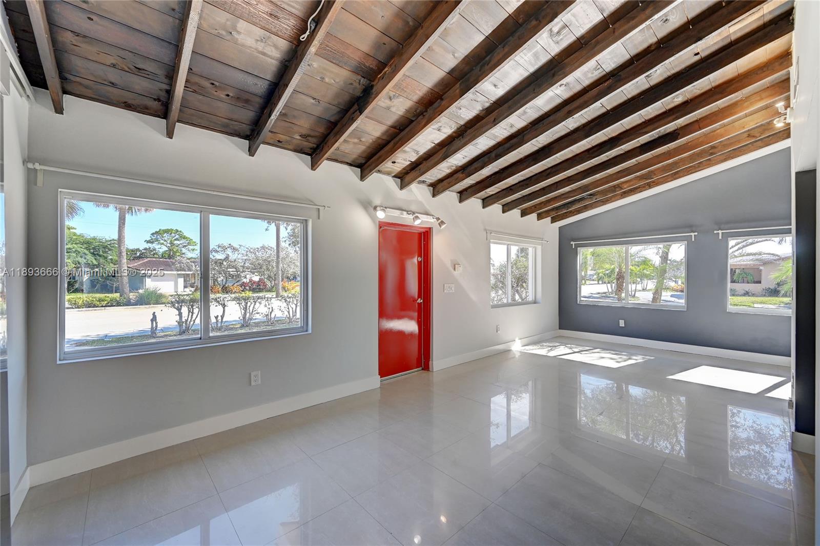 NORTH ANDREWS GARDENS - Residential Lease
