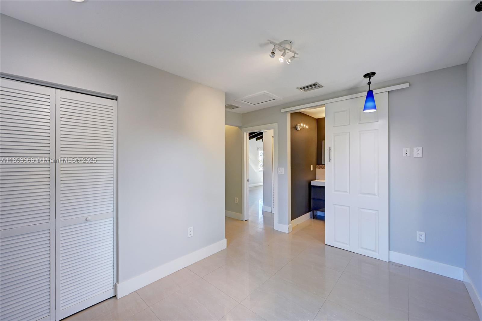 NORTH ANDREWS GARDENS - Residential Lease