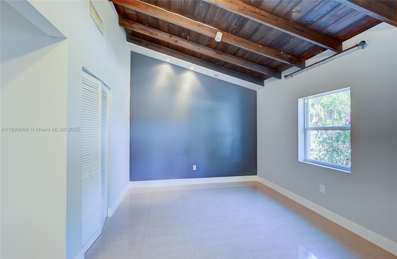 NORTH ANDREWS GARDENS - Residential Lease