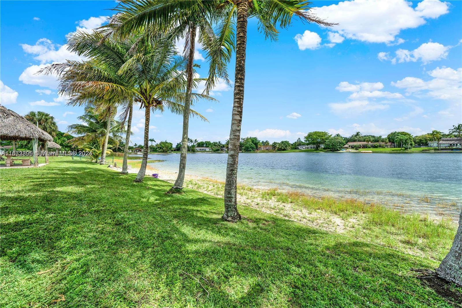 OAKLAND ACRES - Residential Lease