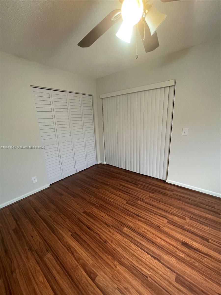 KINGS POINT SAXONY CONDOS - Residential