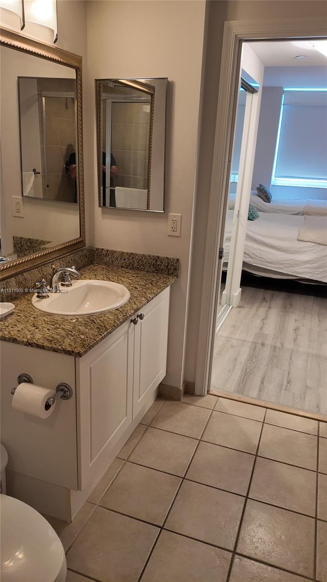 TURNBERRY ON THE GREEN CO - Residential