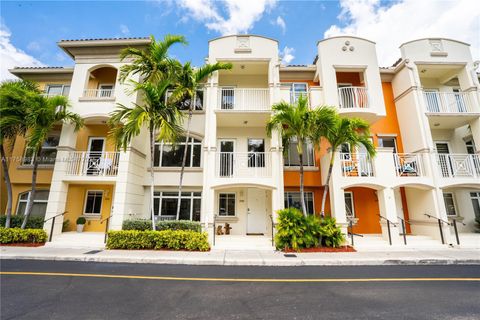 2753 NE 184th Way 2753 Aventura FL 33160