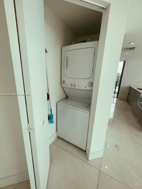 1300 S MIAMI AVENUE CONDO - Residential