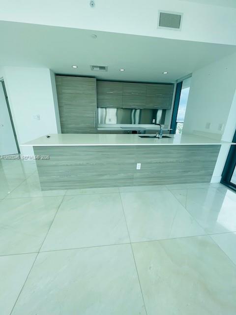 1300 S MIAMI AVENUE CONDO - Residential