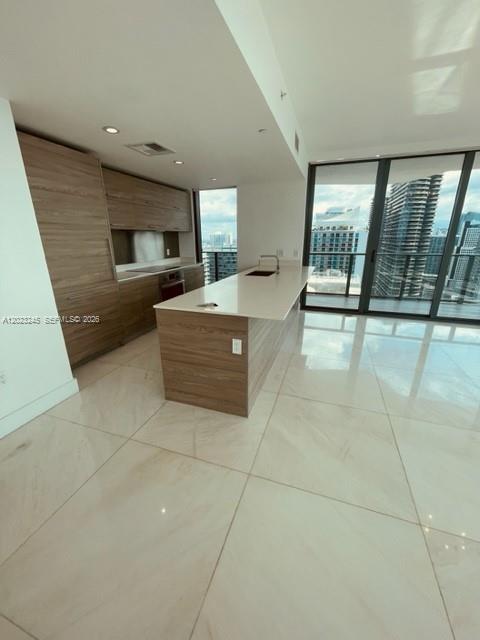 1300 S MIAMI AVENUE CONDO - Residential