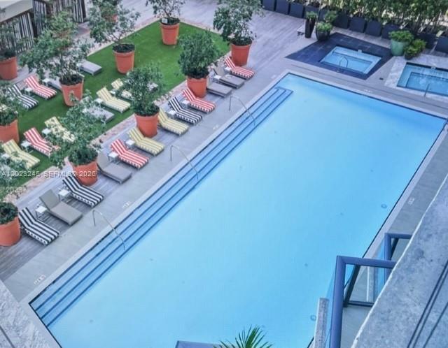1300 S MIAMI AVENUE CONDO - Residential
