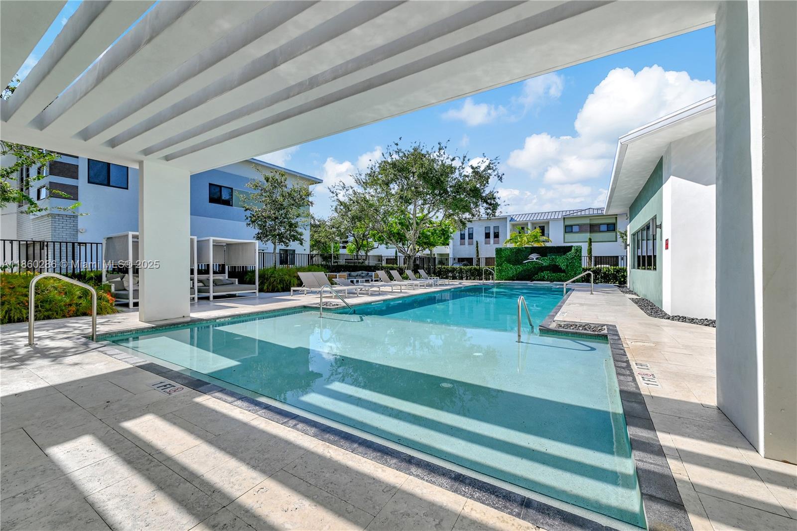 PLANTATION BUSINESS PARK - Residential