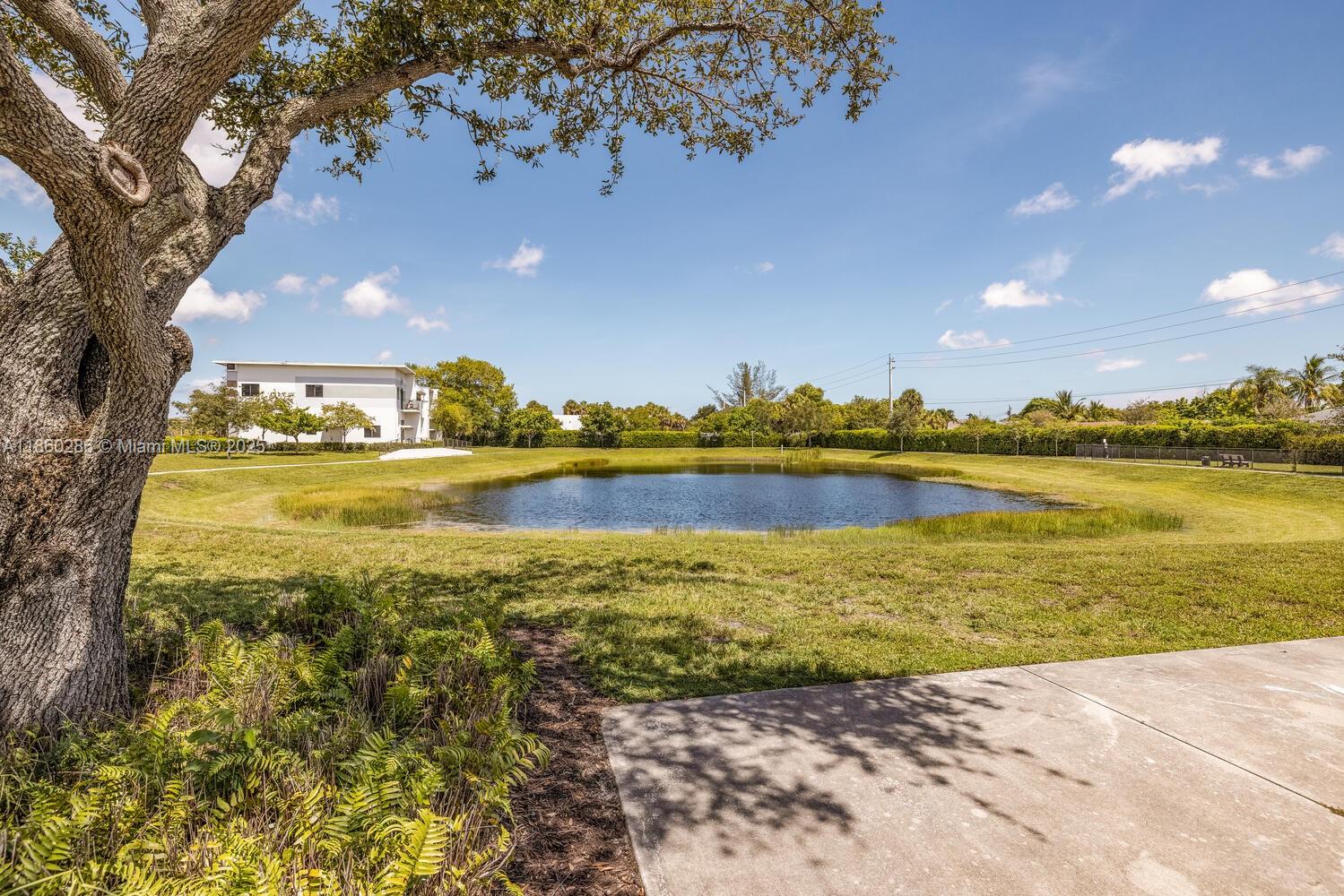 PLANTATION BUSINESS PARK - Residential