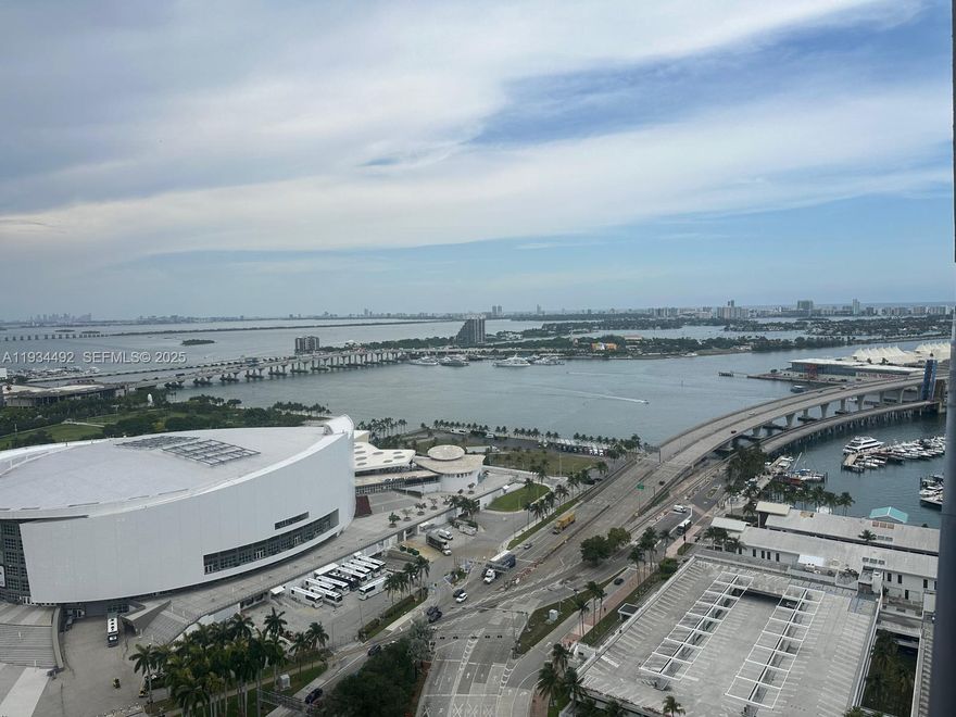 The Elser Miami – Residence 3403. High-floor studio with a premium view, abundant natural light, enhanced privacy, and a balcony to enjoy Miami’s skyline and the vibrant Downtown lifestyle. Perfect as a personal Miami getaway and, when you’re away, a highly flexible asset: short-term rental, annual lease, or full-time living (subject to condo rules and approvals). Efficient layout with expansive windows and contemporary finishes designed for comfort and low maintenance. Modern kitchen with quartz-style surfaces, designer cabinetry, and stainless-steel appliances; spa-inspired bathroom with clean, modern lines.

Resort-style amenities elevate the experience: 24/7 concierge and valet, smart elevators, package lockers, resident lounges, pool deck, state-of-the-art fitness center, wellness/yoga spaces, and work-ready coworking/meeting rooms. Ideal for owners who value service, convenience, and a true hotel-quality lifestyle.

Prime location in Miami’s most rapidly evolving district: steps from Bayfront Park and Bayside, close to top dining, museums, and major entertainment venues, with quick access to Brickell, the Port of Miami, and key connections like Brightline. A true turnkey, lock-and-leave opportunity to enjoy Miami and capitalize on strong tourist and corporate demand.

Schedule your private tour of Residence 3403 today.