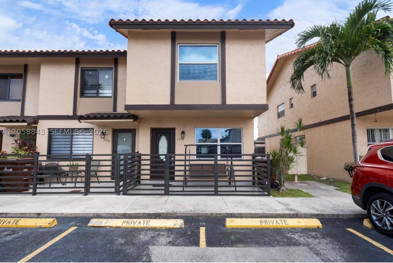 1158 W 41st St 87