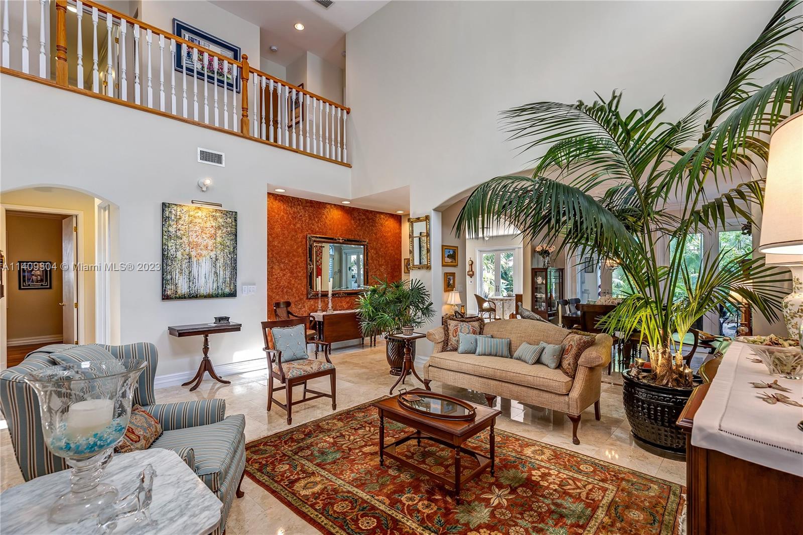 UNIVERSITY PLACE - Residential