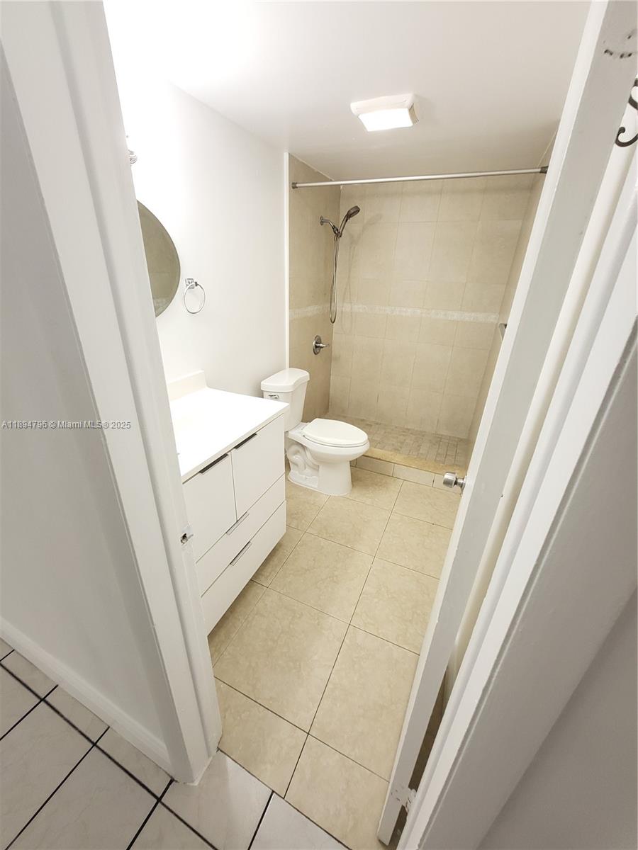 THE PINES - Residential Lease