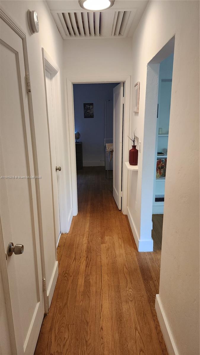 MIAMI SHORES SEC 3 - Residential