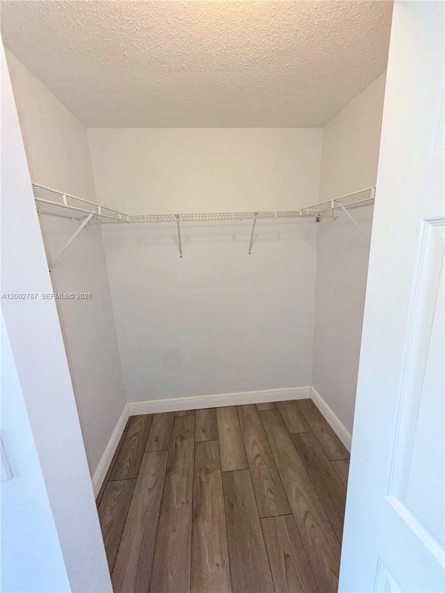 AVALON - Residential