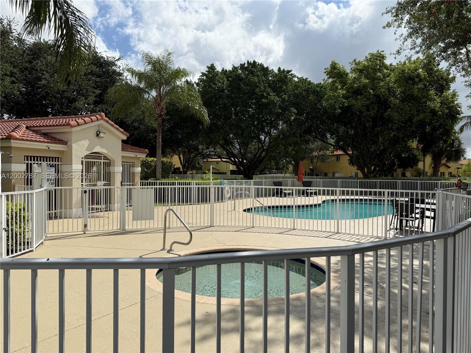 AVALON - Residential