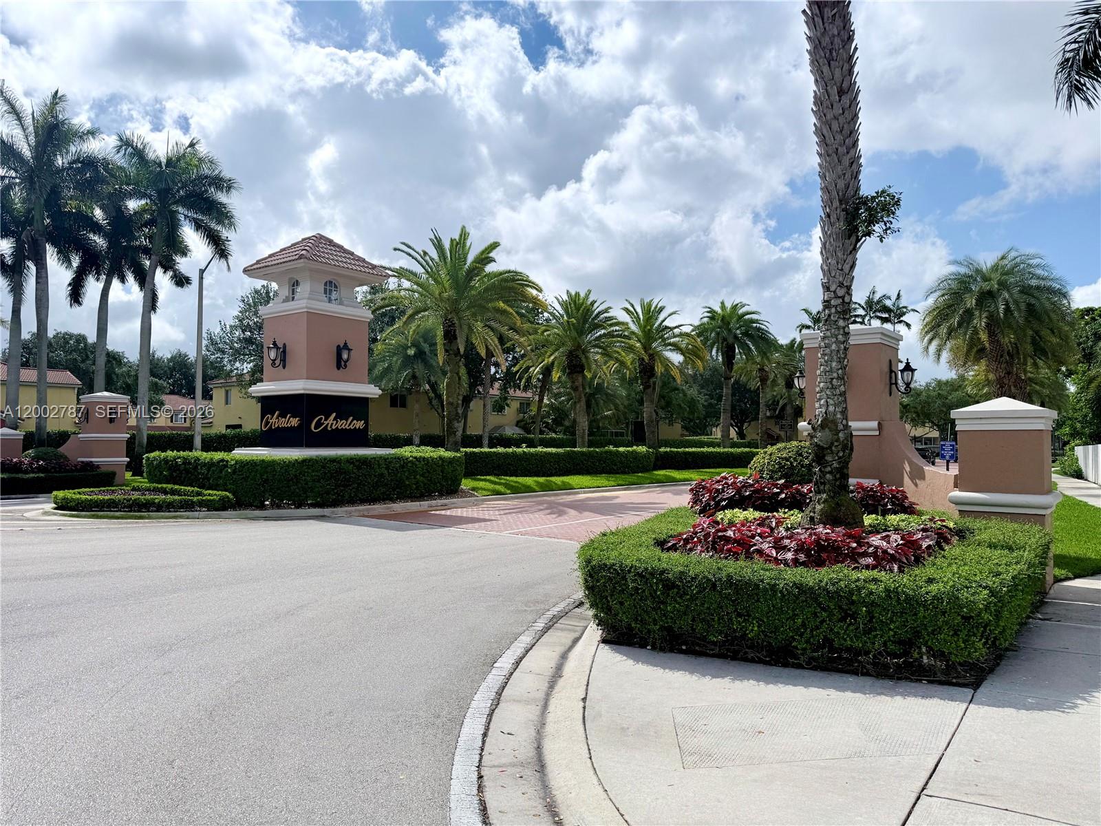 AVALON - Residential