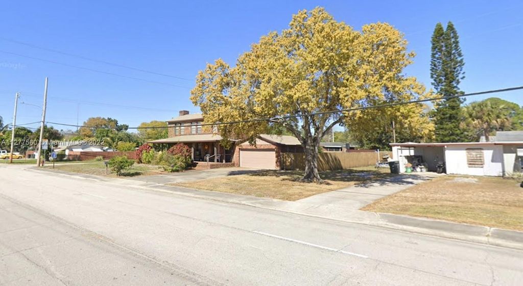 Photo of 2810 Delaware Ave, Fort Pierce, FL 34947 (MLS # A11277560)