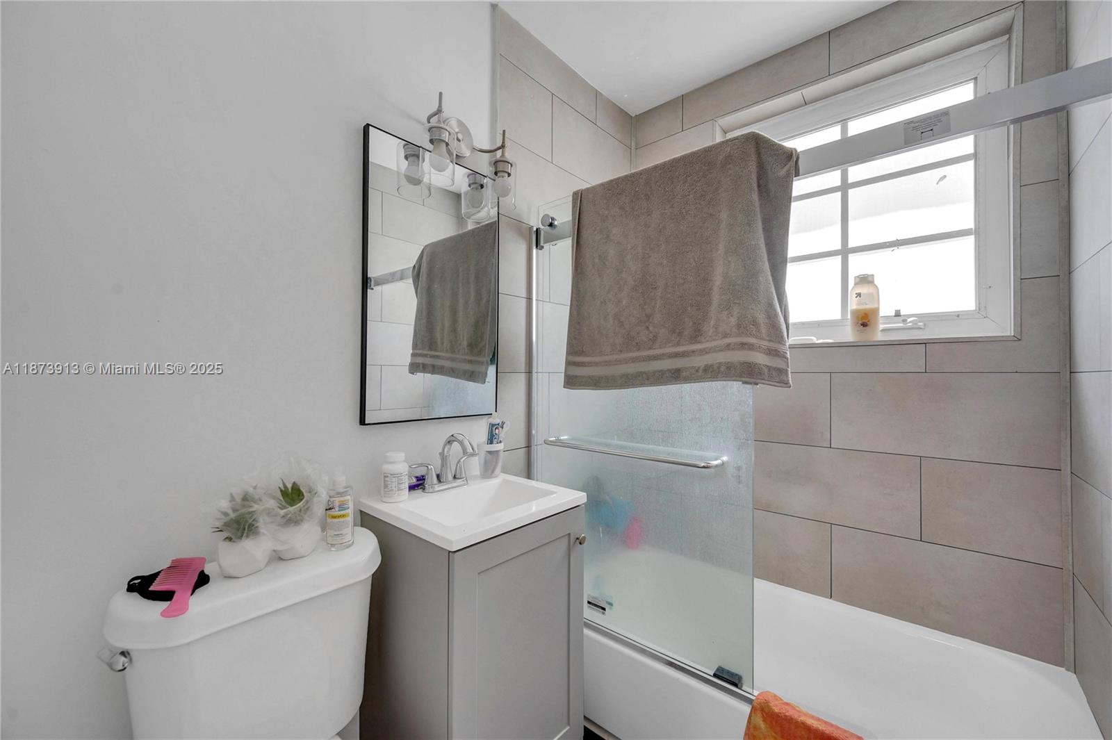 OCEAN BEACH ADDN NO 3 - Residential Income