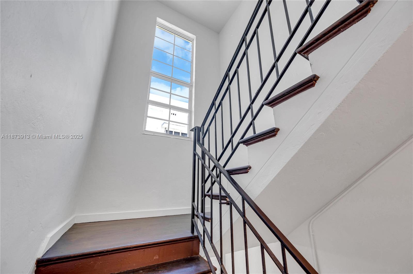 OCEAN BEACH ADDN NO 3 - Residential Income