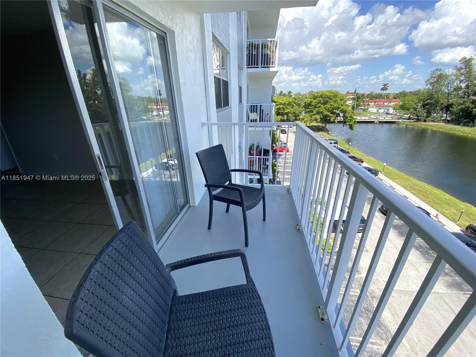 TALL TREES CONDO - Residential