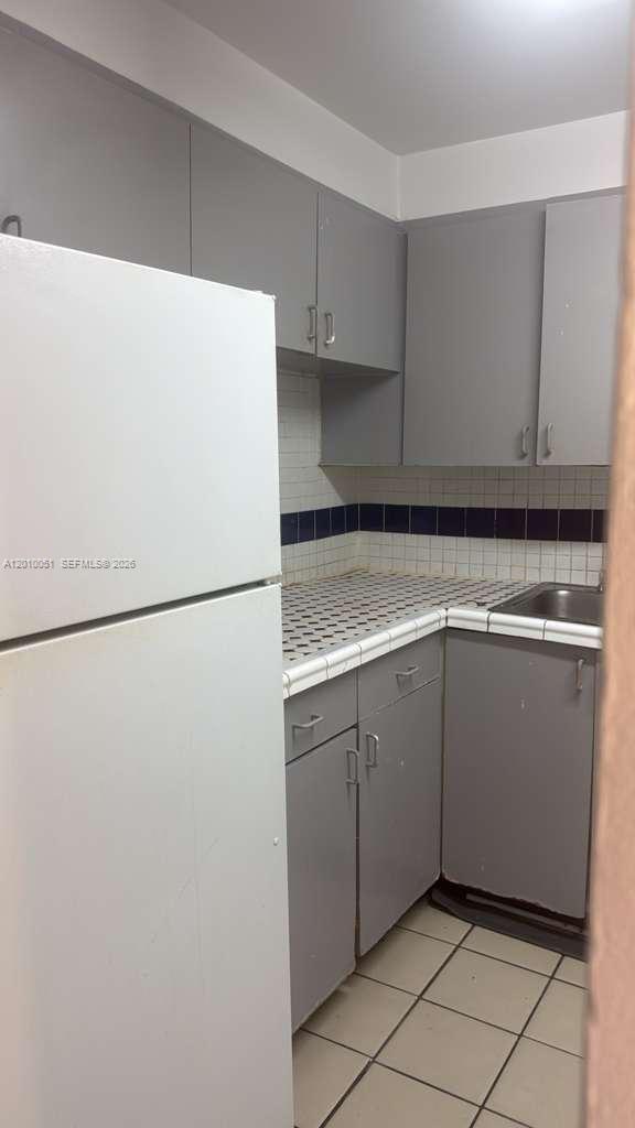 VERSAILLES GARDENS CONDO - Residential