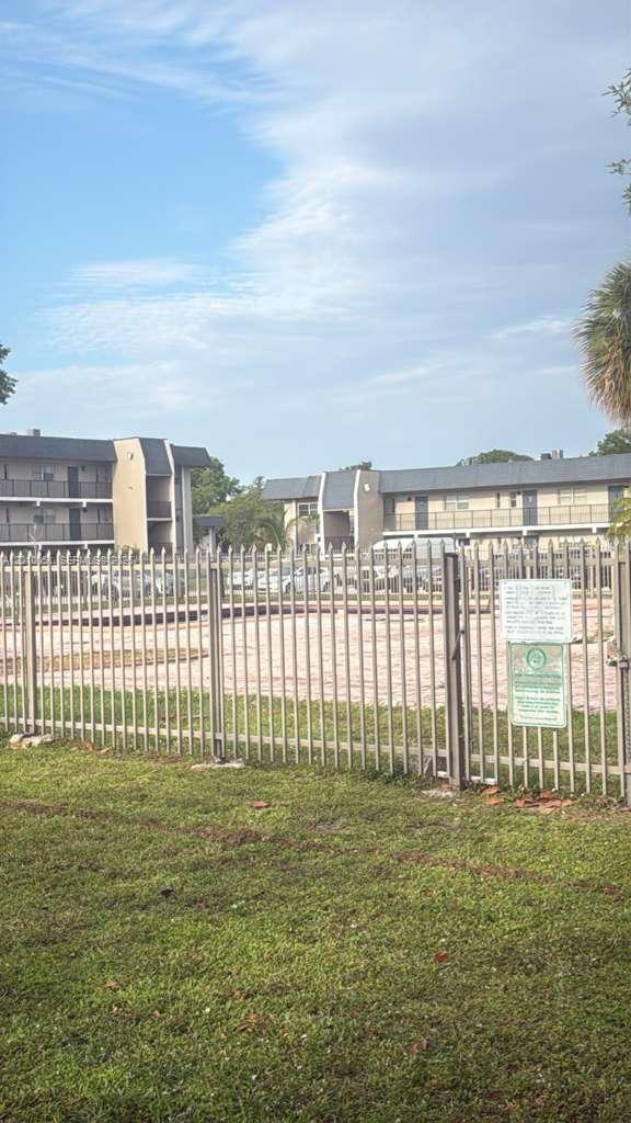 VERSAILLES GARDENS CONDO - Residential