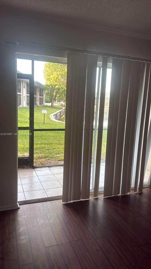 VERSAILLES GARDENS CONDO - Residential