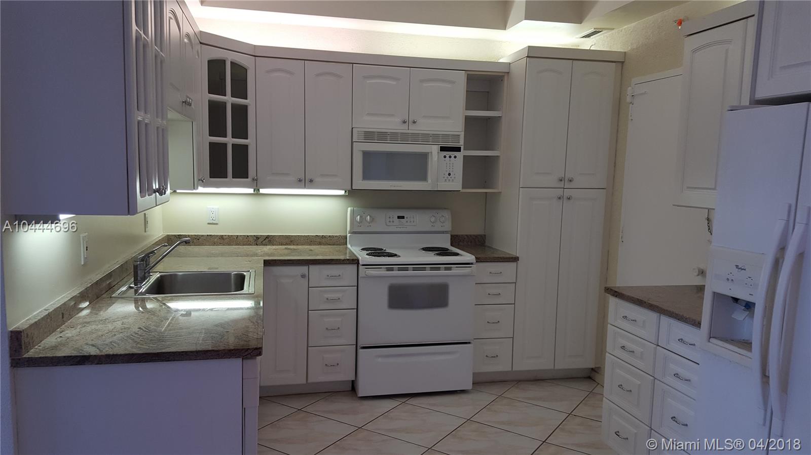 BELLE ISLE APT CORP - Residential