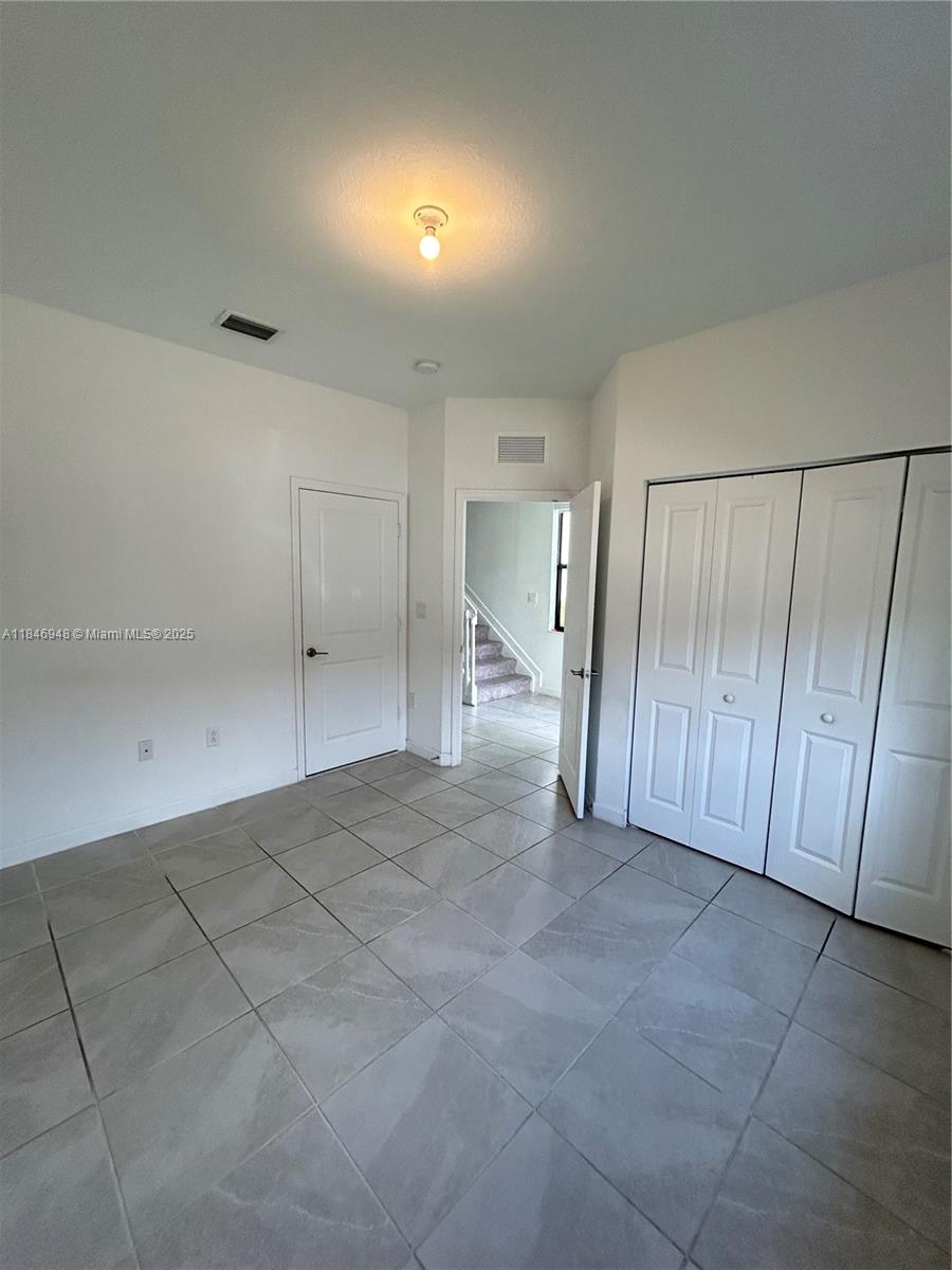 ENCLAVE SOUTH PHASE 2 - Residential