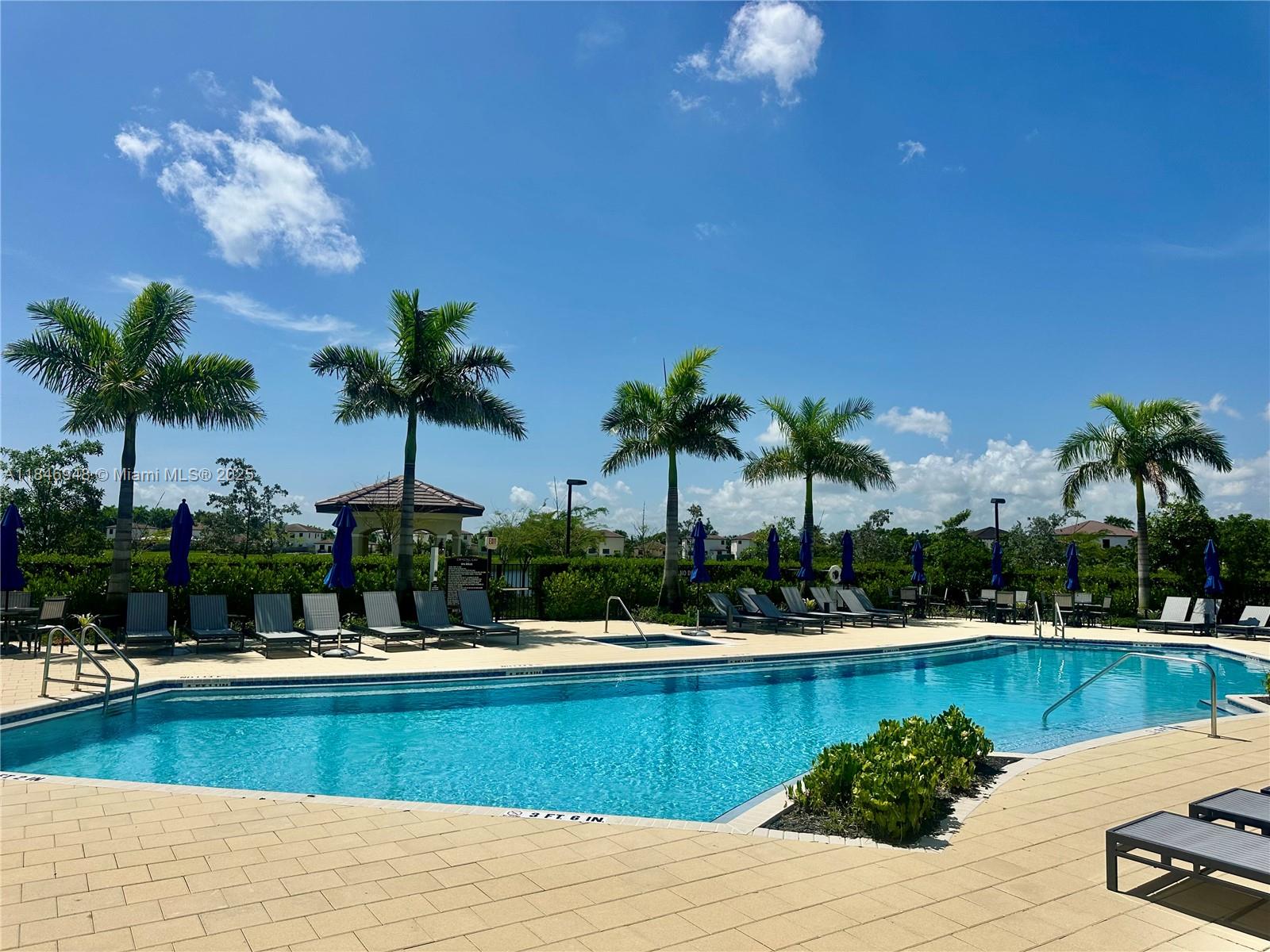 ENCLAVE SOUTH PHASE 2 - Residential