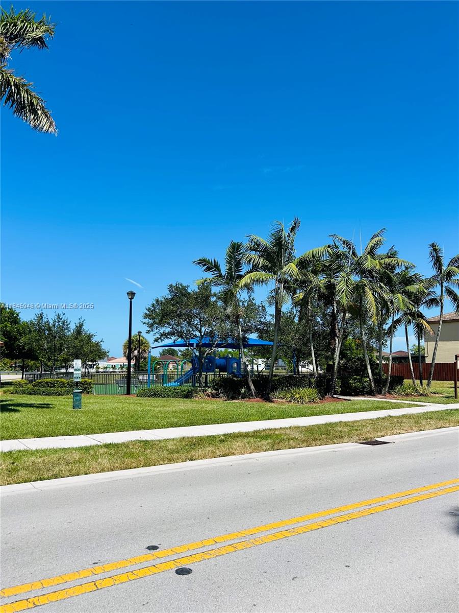 ENCLAVE SOUTH PHASE 2 - Residential