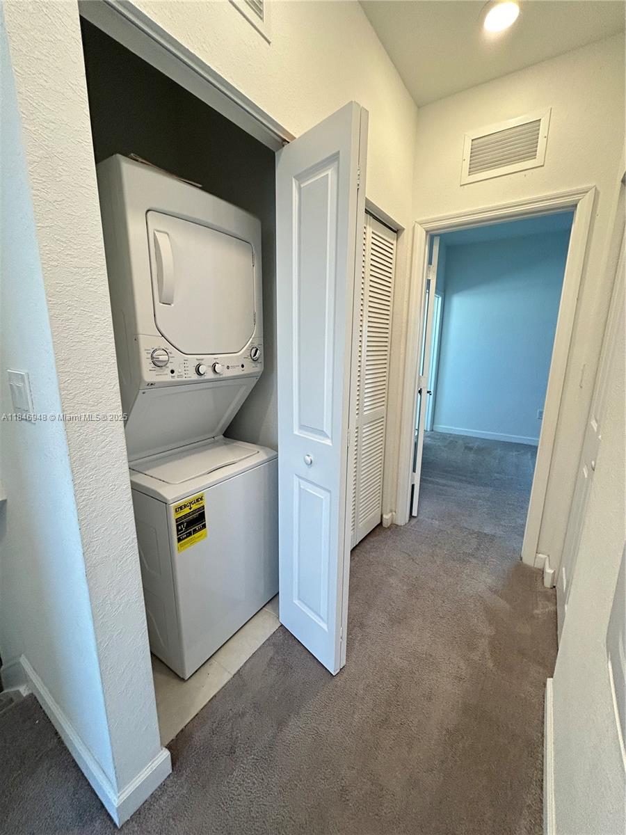 ENCLAVE SOUTH PHASE 2 - Residential