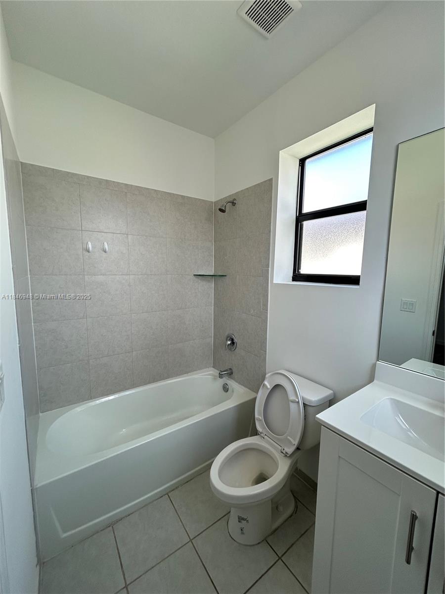 ENCLAVE SOUTH PHASE 2 - Residential