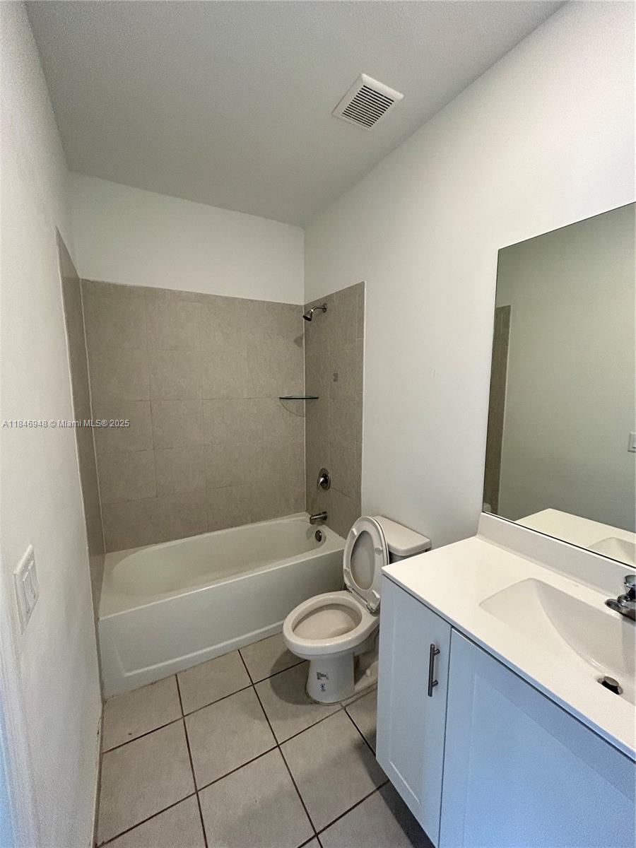 ENCLAVE SOUTH PHASE 2 - Residential