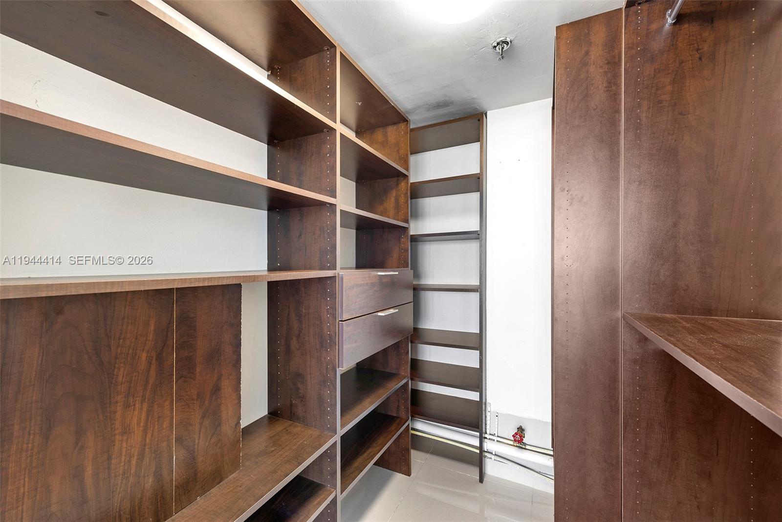 VENETIA CONDO - Residential