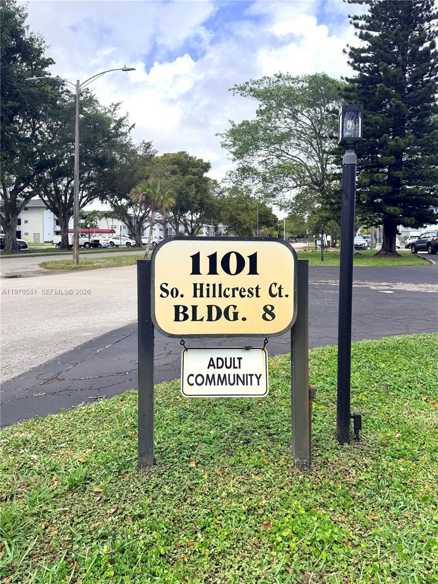 HILLCREST COUNTRY CLUB AP - Residential