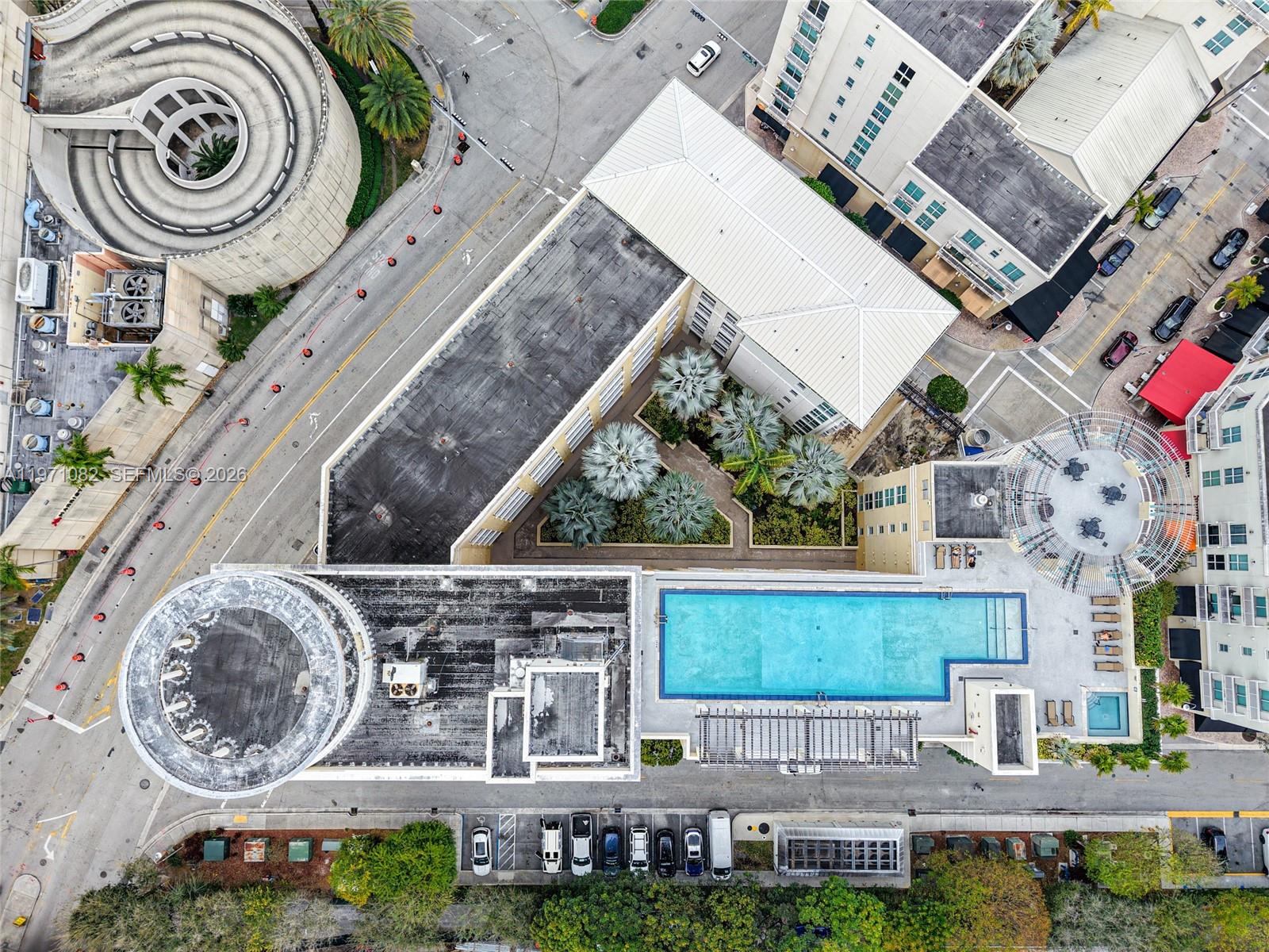 DOWNTOWN DADELAND CONDO N - Residential