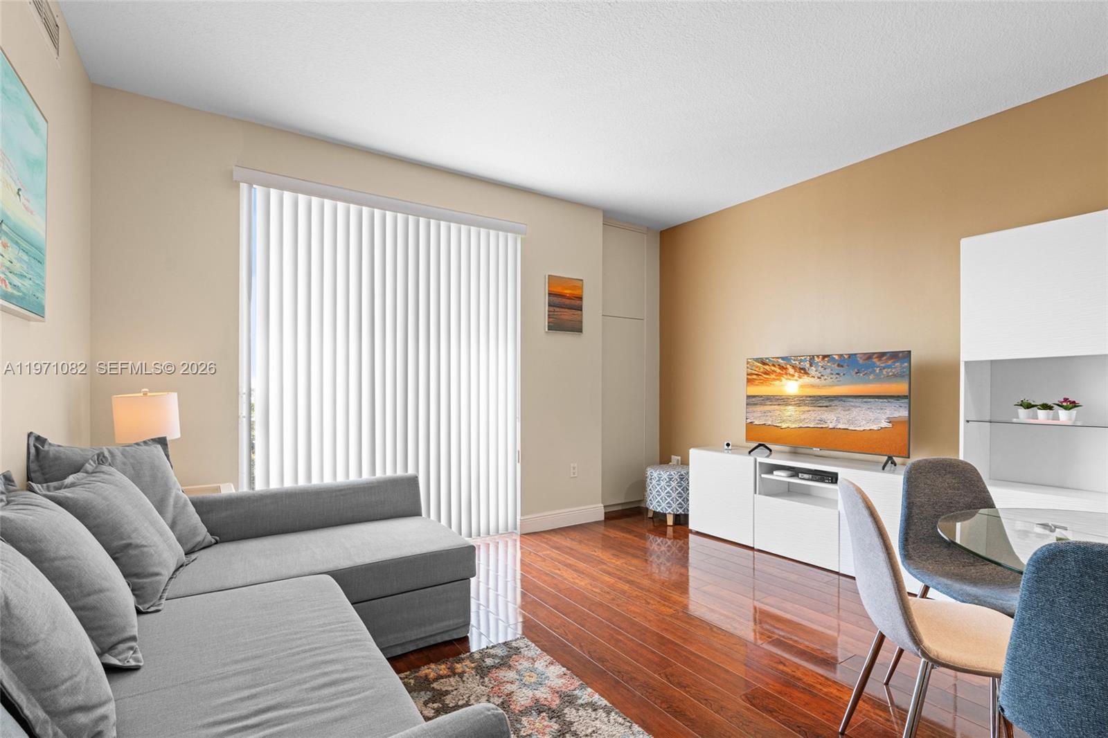 DOWNTOWN DADELAND CONDO N - Residential