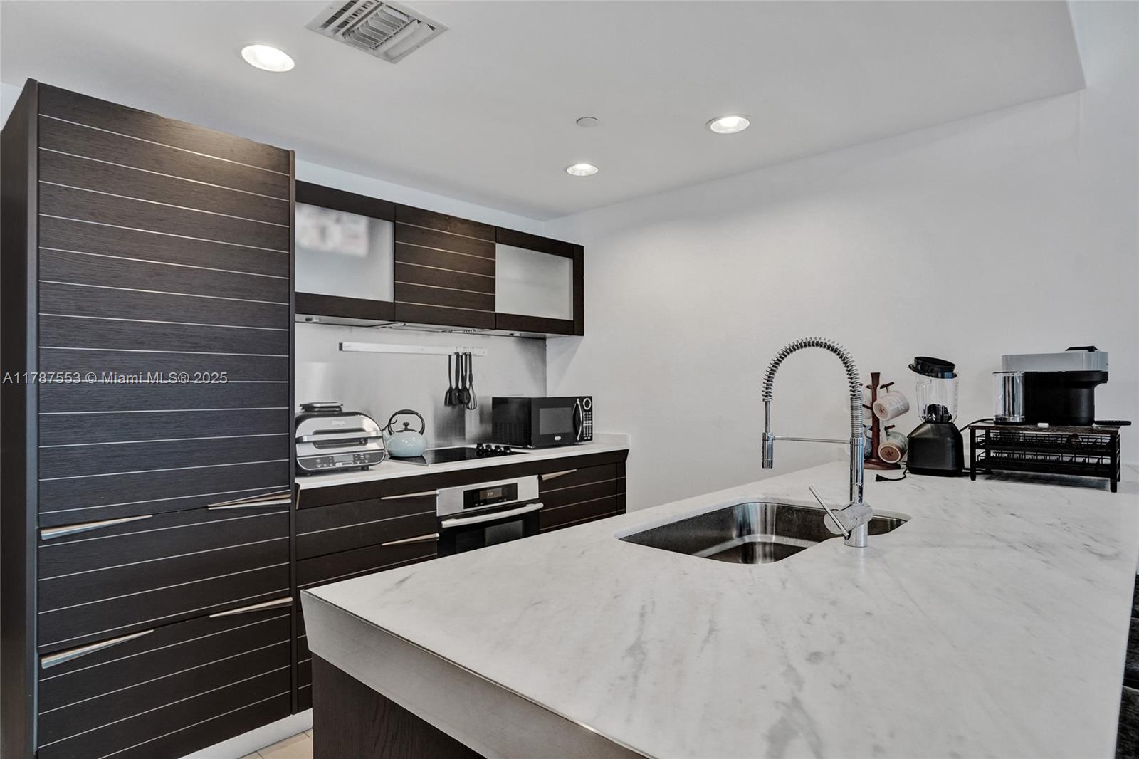 EPIC WEST CONDO - Residential