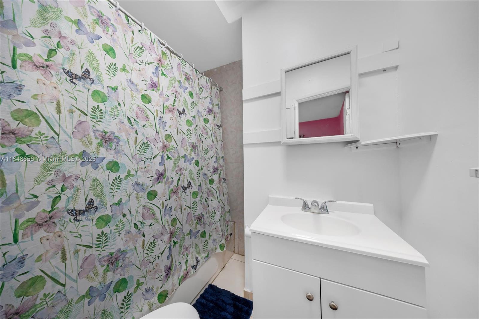 HELMS FIRST ADDN - Residential Income