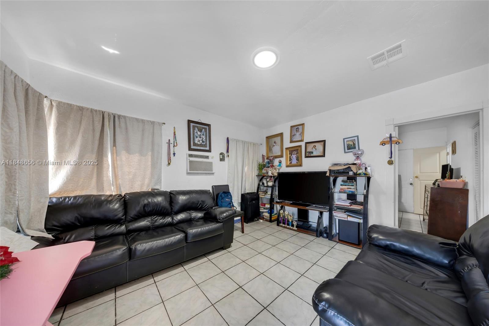 HELMS FIRST ADDN - Residential Income