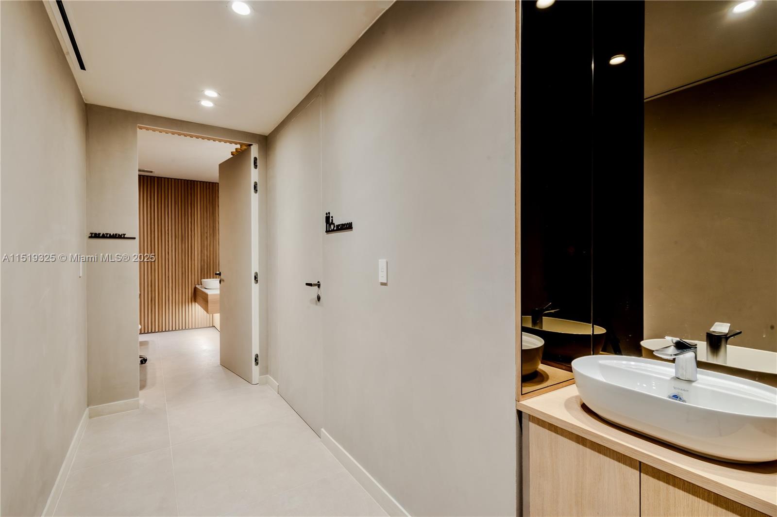 Onda Residences - Residential