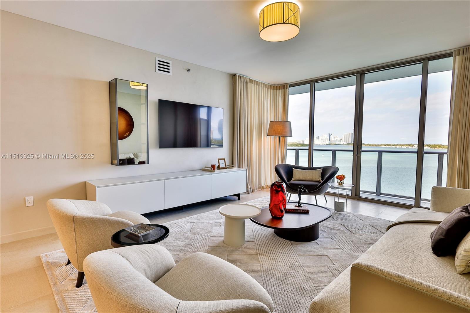 Onda Residences - Residential